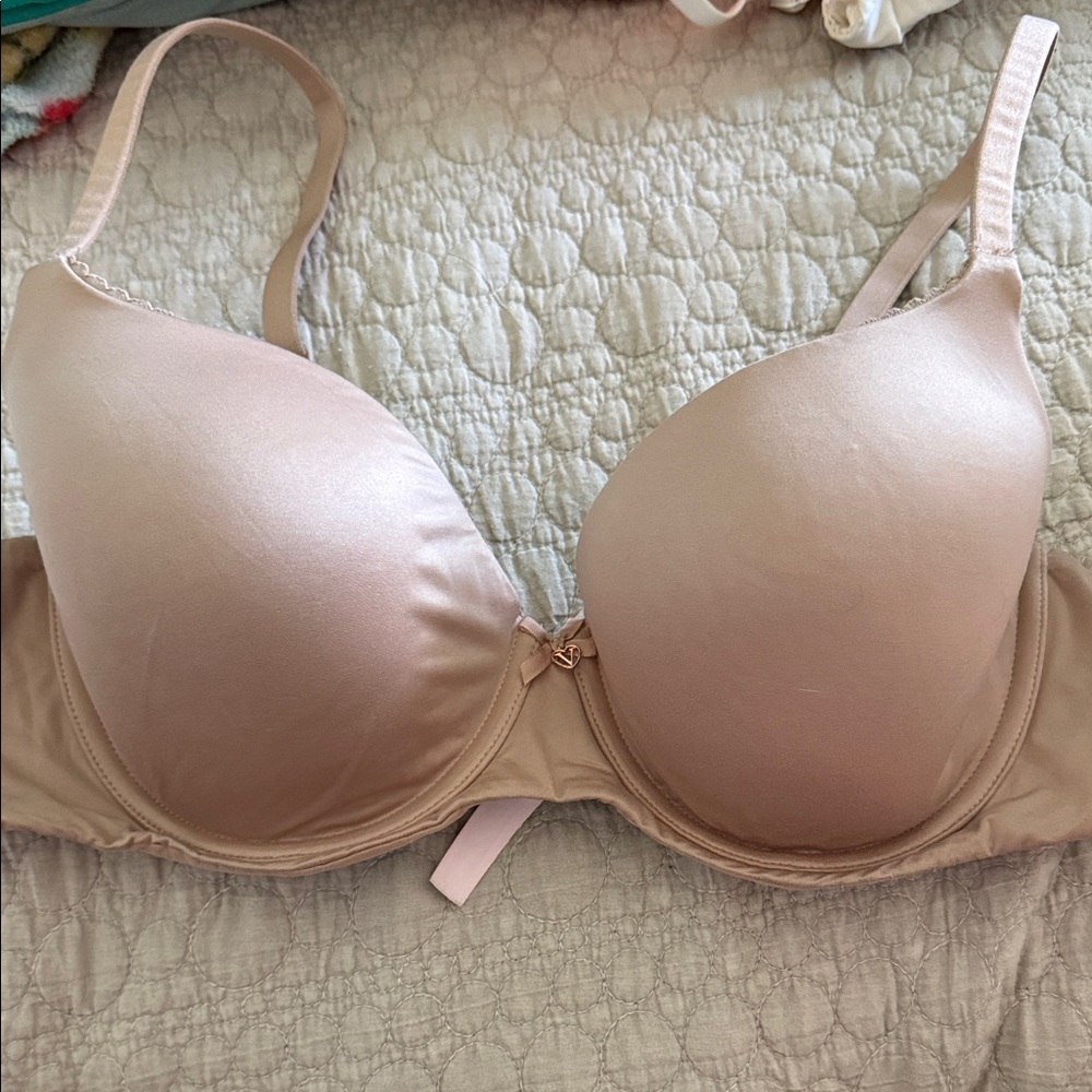 Victoria's Secret Body by Victoria Demi Bra